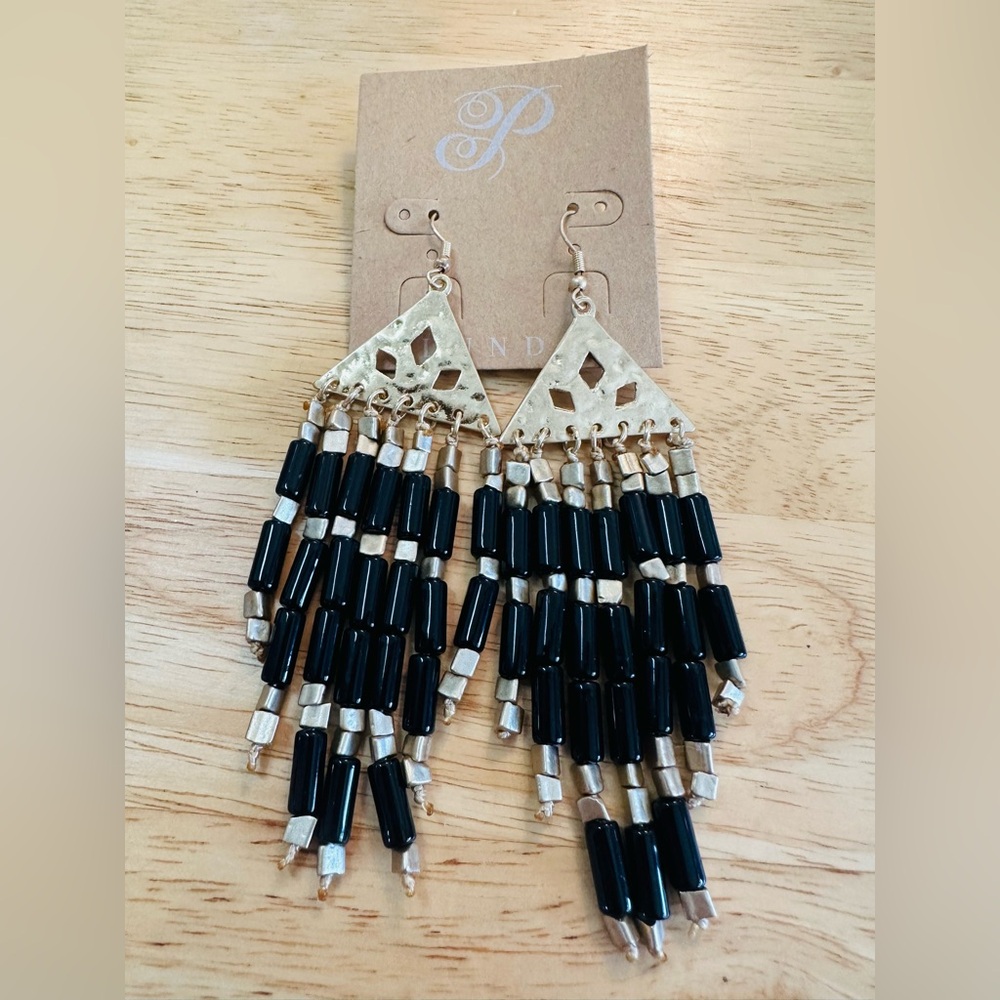 Black and Gold Beaded Tassle Dangle Earrings
